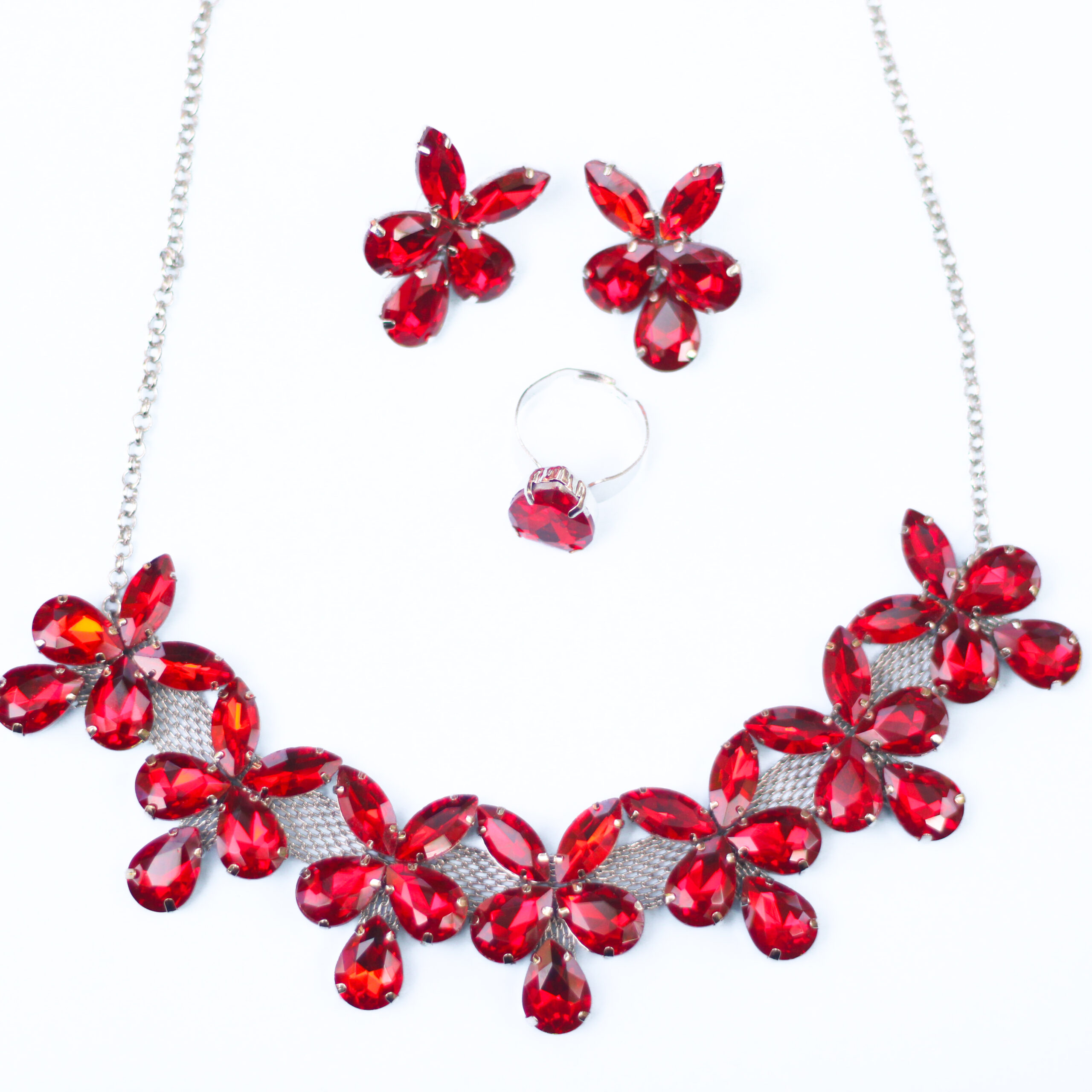 Trendy Glass Stone Jewellery Set, Necklace, Earrings, Ring in Red Color