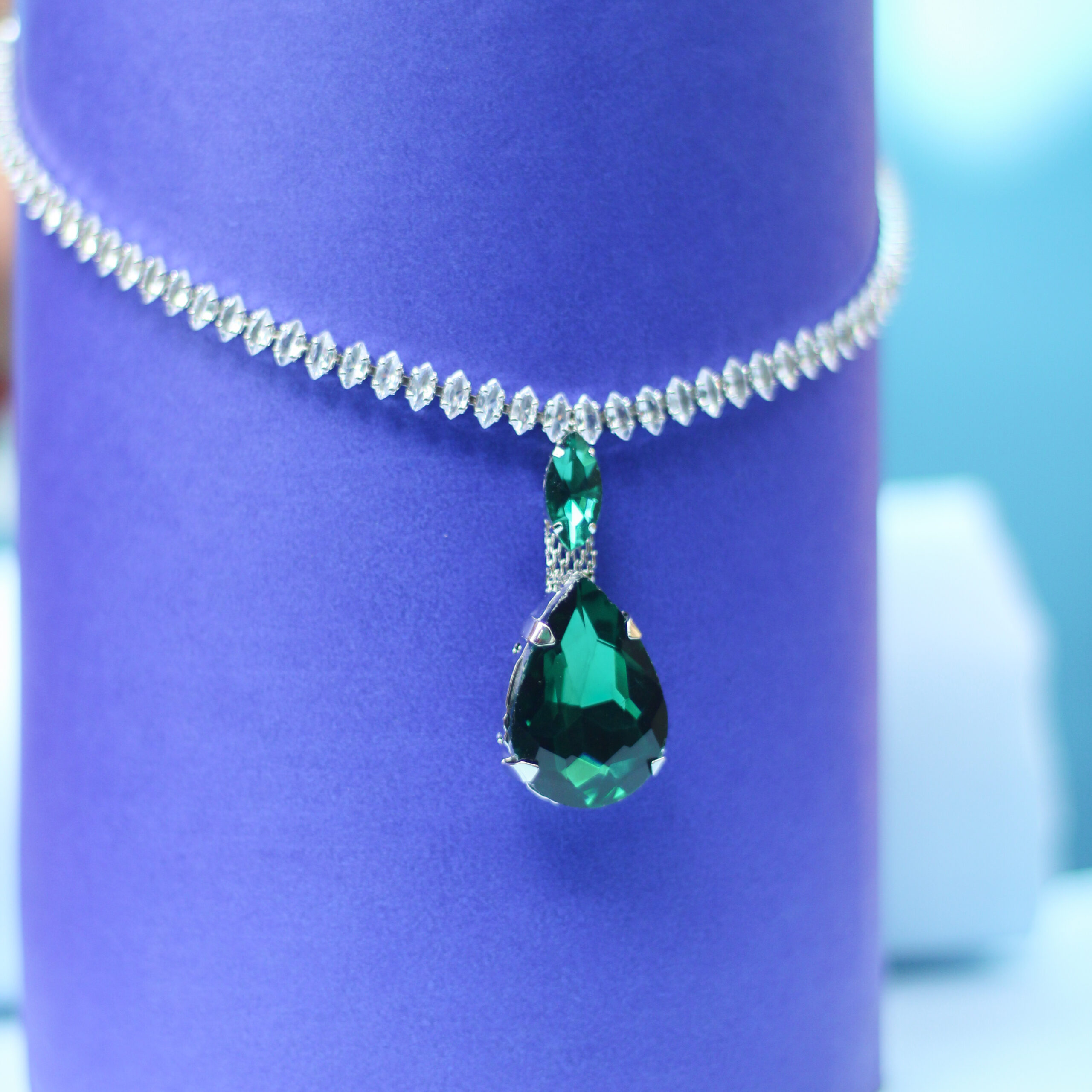 Trendy Korean Glass Stone Dark Glossy Emerald Green Pendant Set